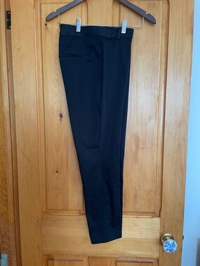 6.   H&M Black Tailored Women's Pants